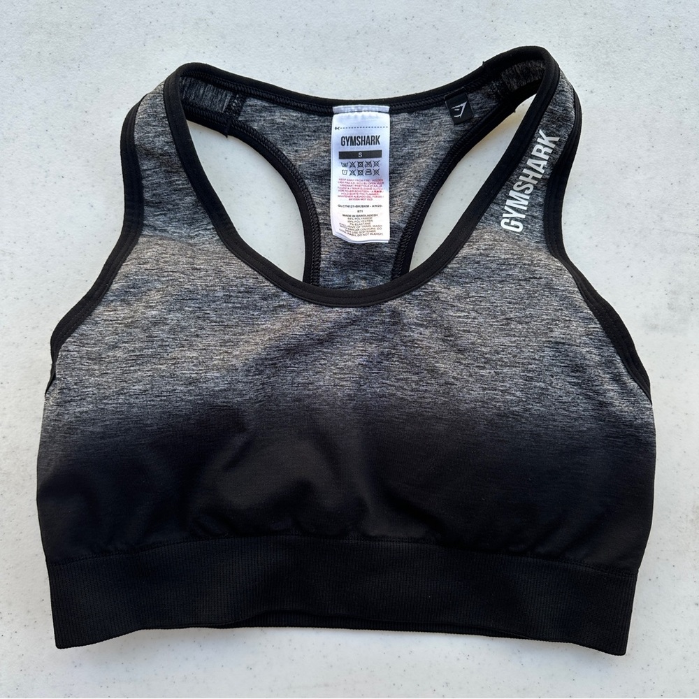 Gymshark Adapt Black and Gray Ombre Racerback Sports Bra, Small